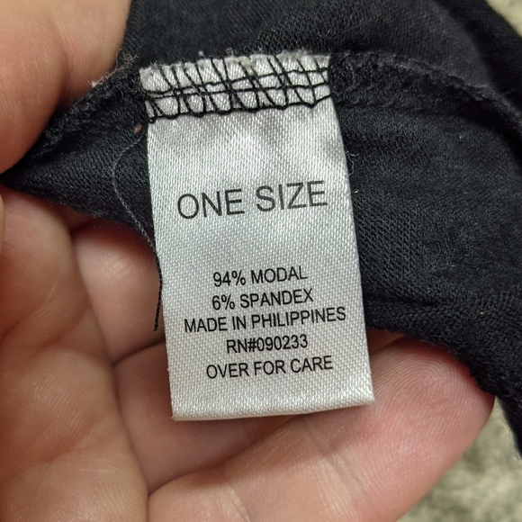 ✨3/$15  Brandy Melville black t-shirt OS - Picture 6 of 7